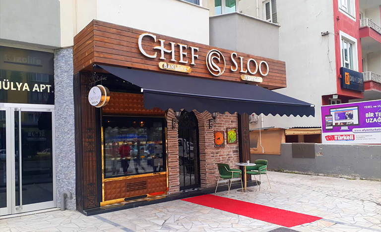 Çift Açılımlı ve Mafsallı Tente